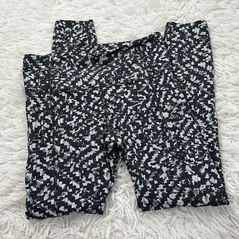 Lululemon Fast and Free Tight 25" *Non-Reflective Nulux Pace Lace Graphite Grey